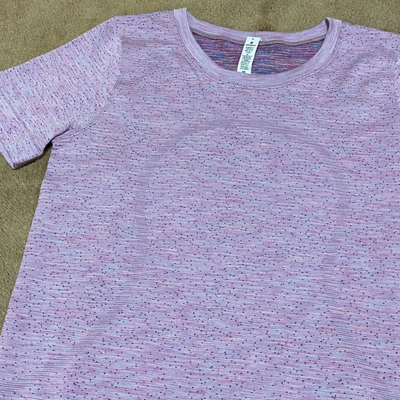 ❌Sold ❌ Lululemon Magenta Glow Swiftly Dapple Dot - Picture 3 of 11
